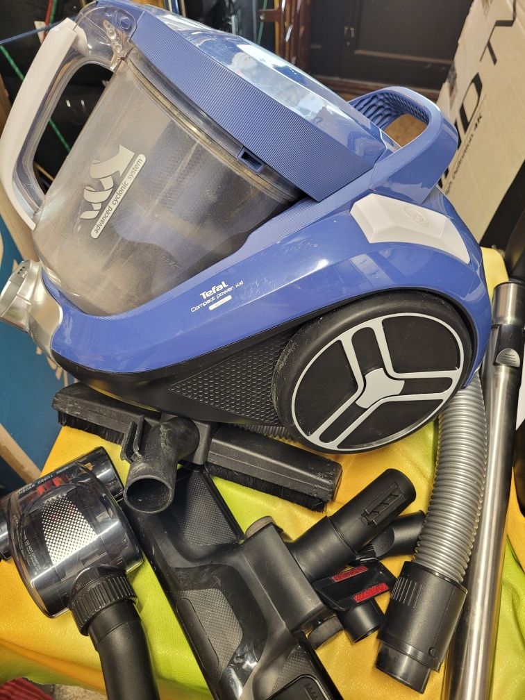 Odkurzacz bezworkowy Tefal TE4886EA