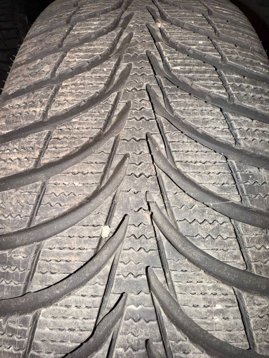Goodyear UltraGrip Ice+, розмір 215/65 R16