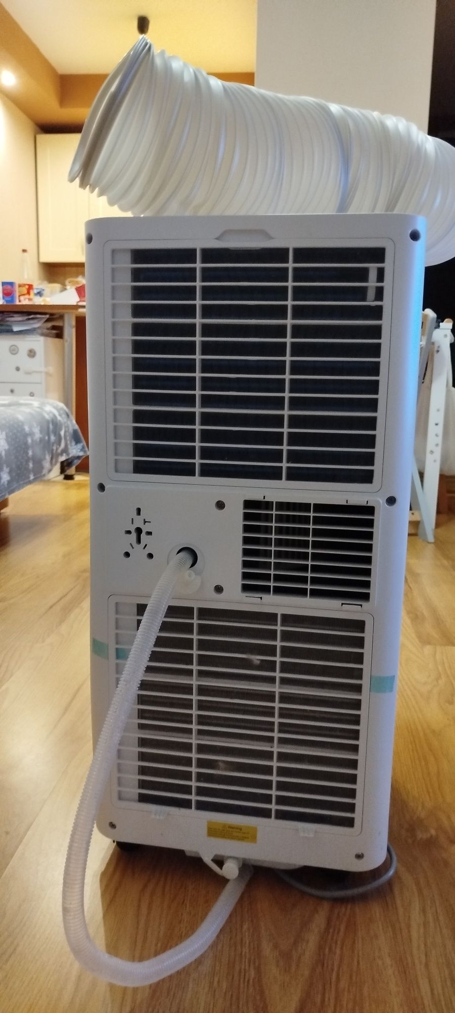 Klimatyzator przenośny EBERG RIO 2,9 kW z modułem WiFi + adapter zewn.