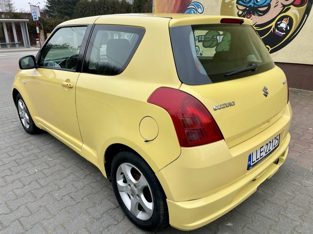 Suzuki Swift 1.5 benzyna 2005 rok Keyless go Niski Przebieg !