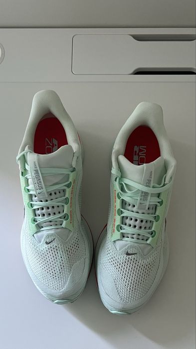 Varias sapatilhas Nike running