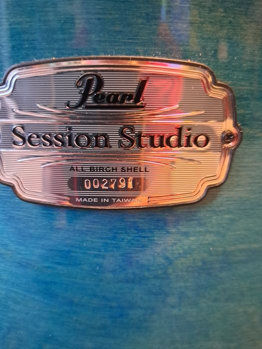 Pearl Session Studio Blue Brust shell set 22,16,13