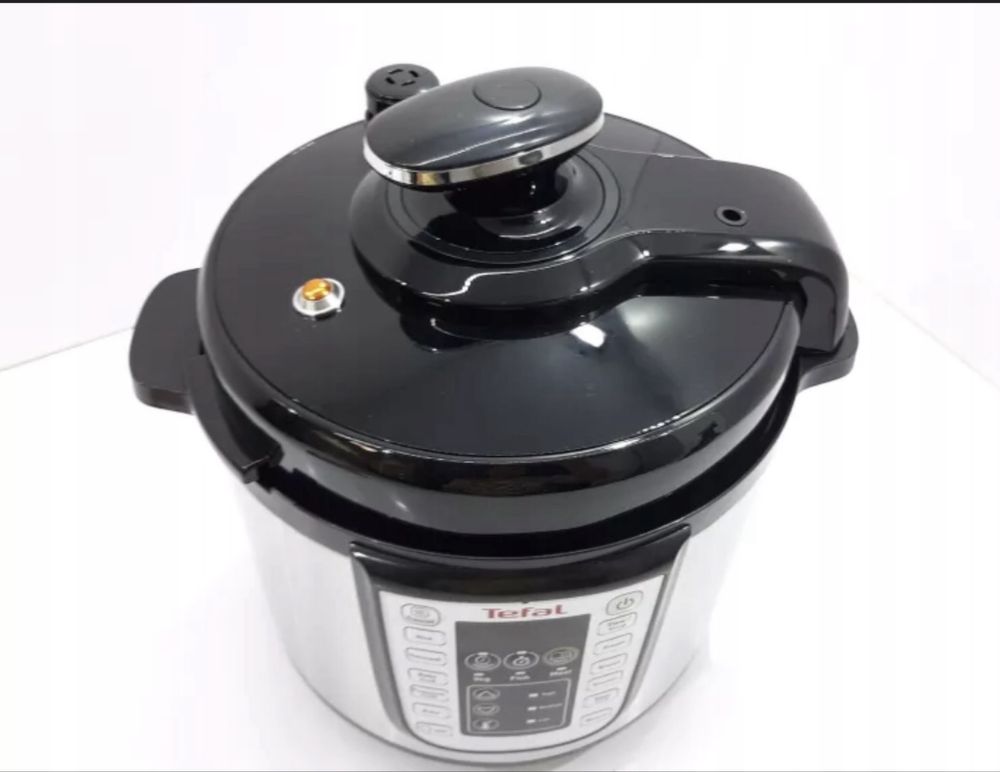 Multicoocer Tefal CY505E10