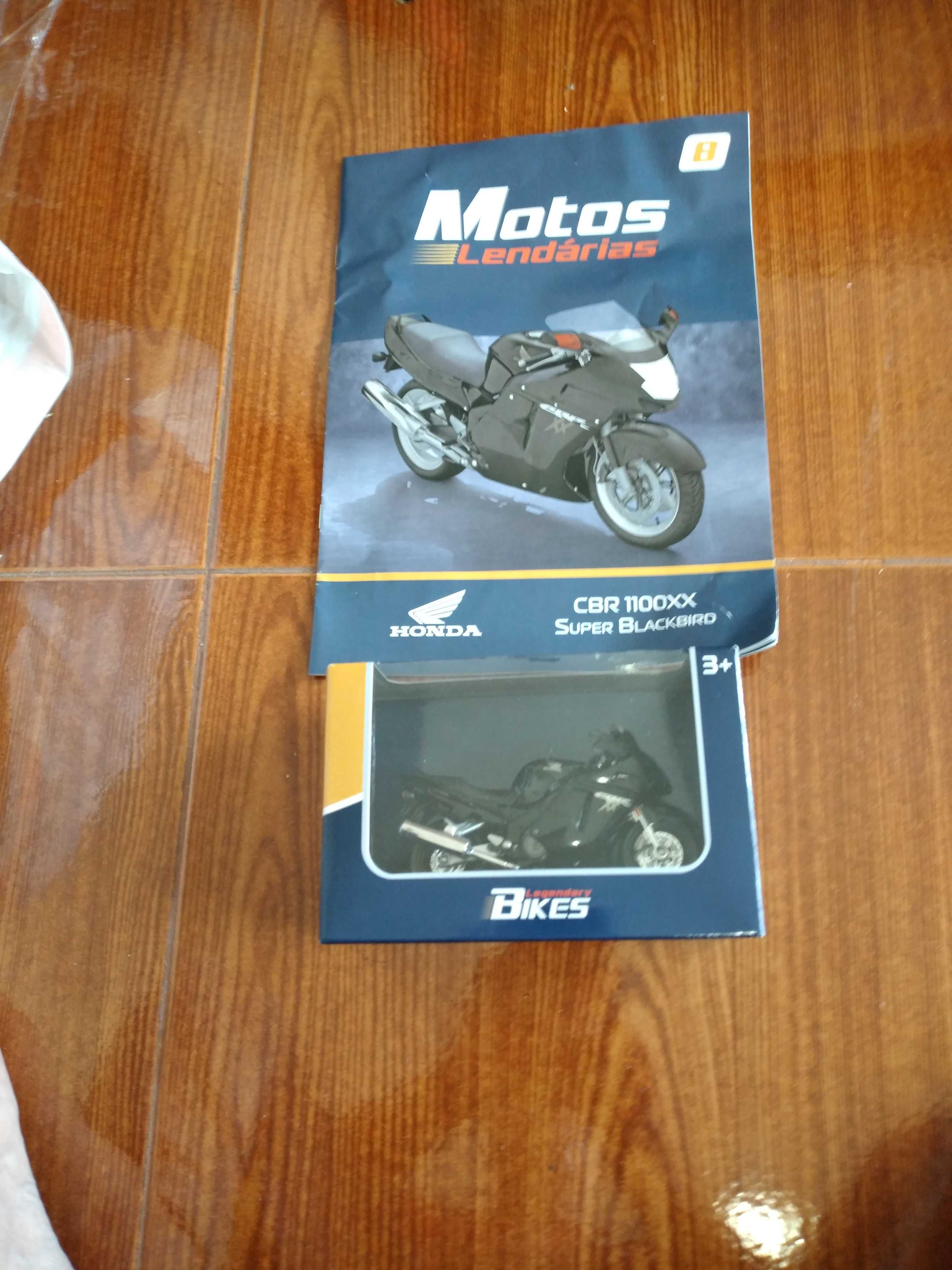 Maquetes de motos de colecção e fascículos