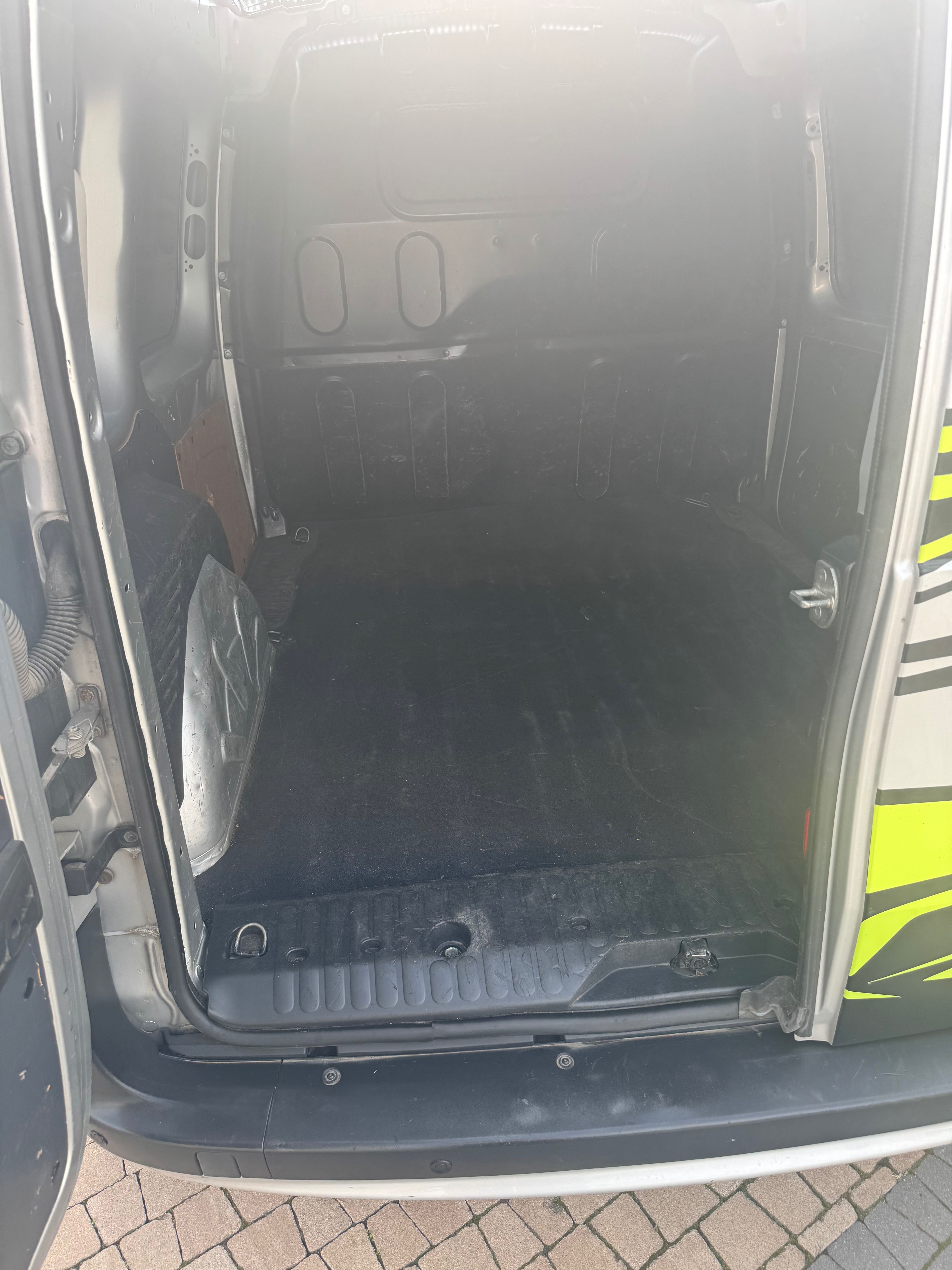 Samochód ciężarowy Mercedes Citan
