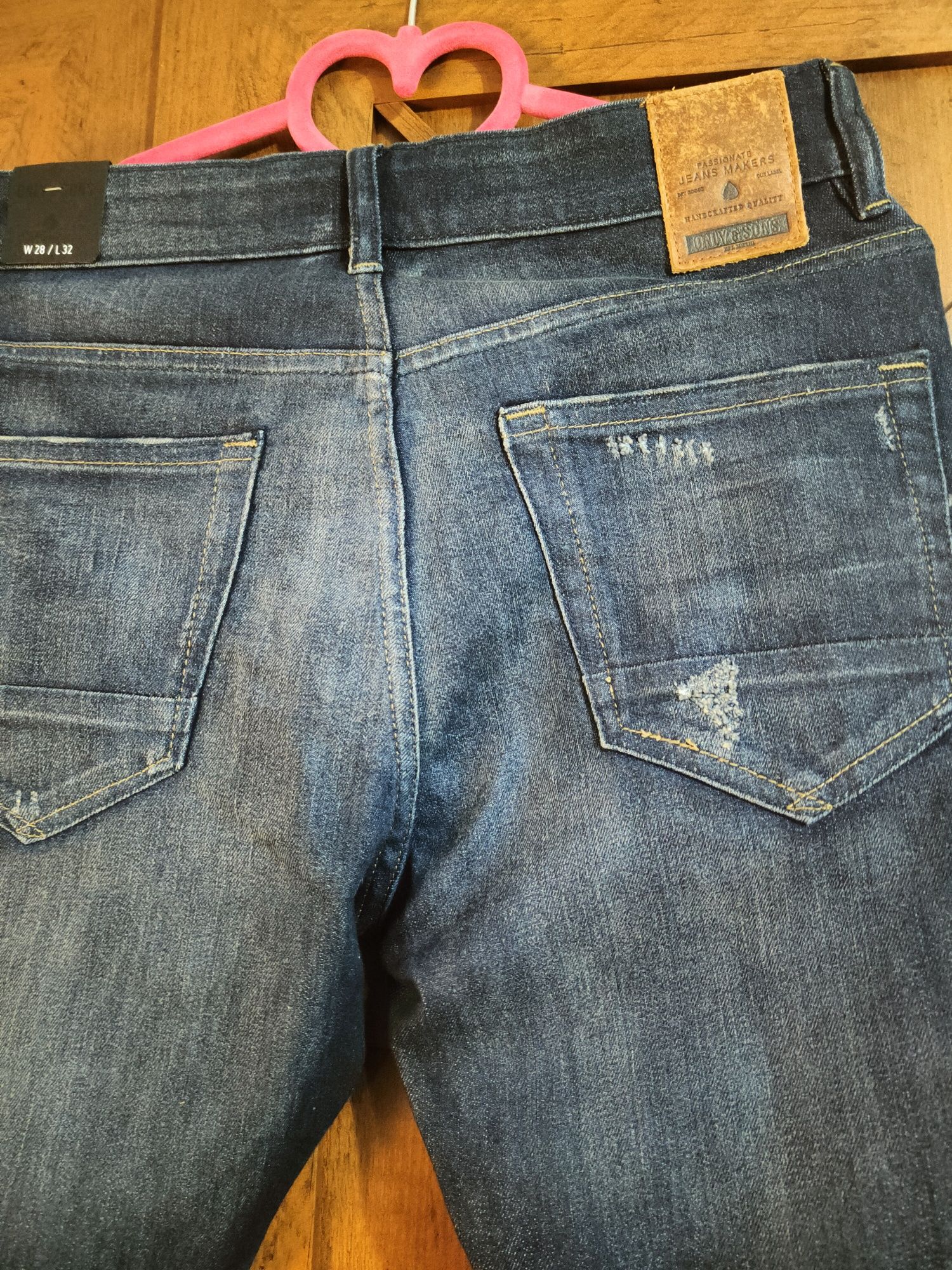 Nowe z metką Spodnie jeansowe marki ONLY rozmiar 28 / 32