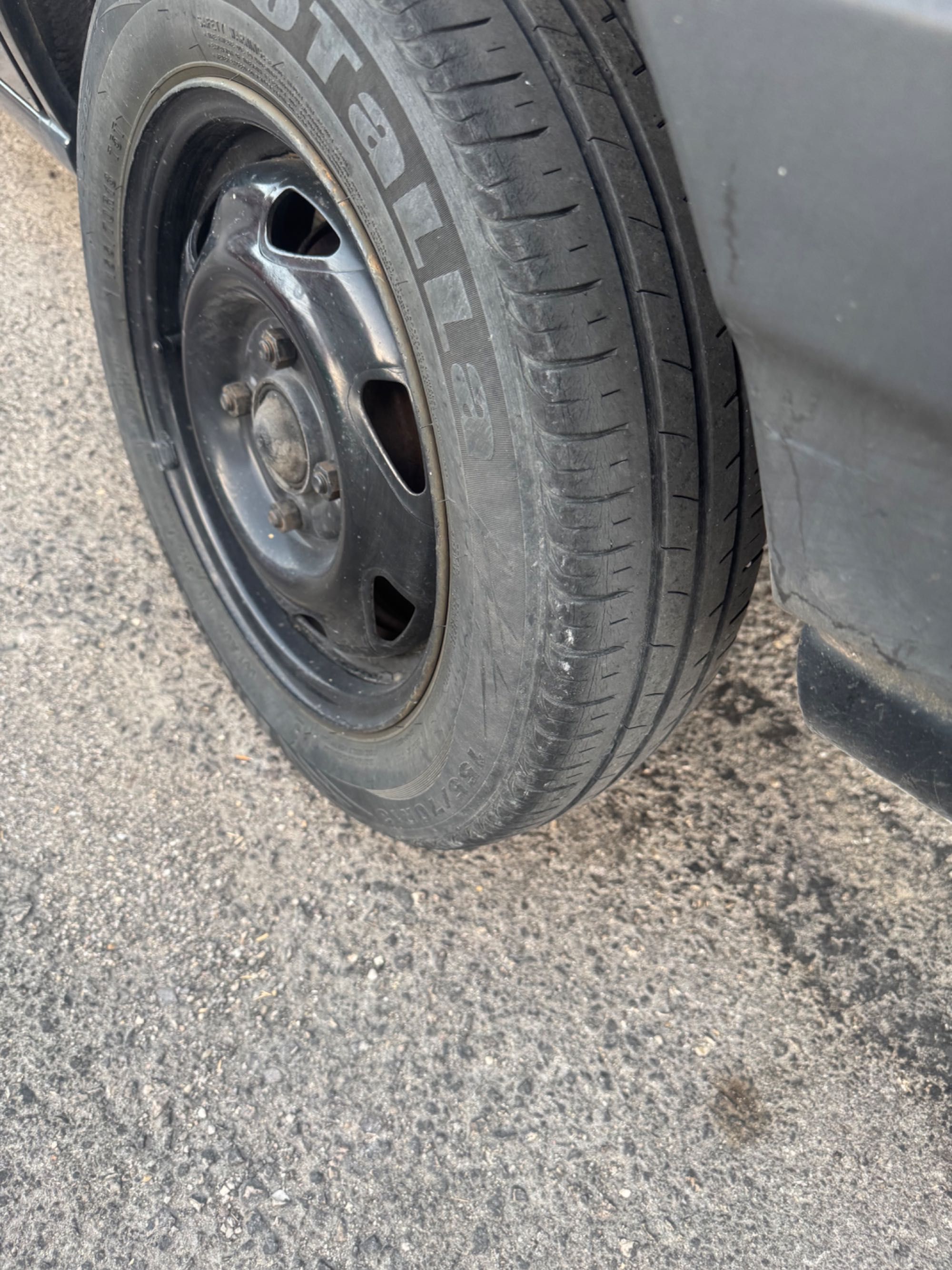 Carro em ótimo estado, anda muito bem.