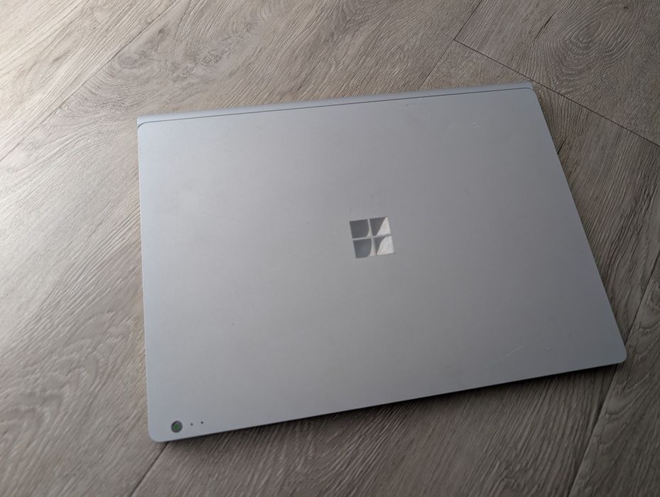 Microsoft Surface Book i5-6300u Nvidia GPU (дефект ссд)