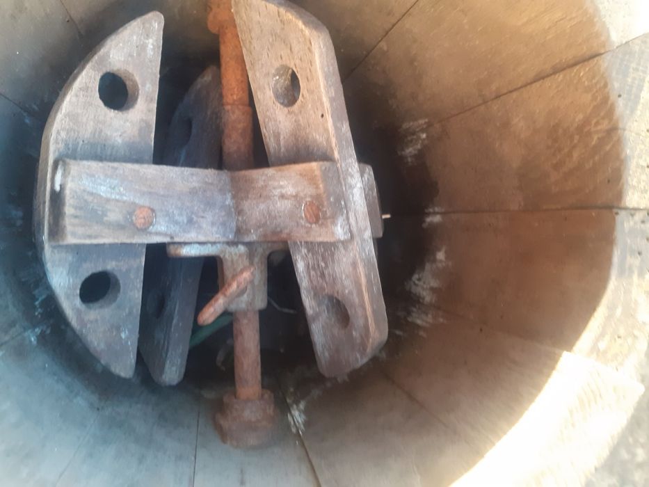 Stara maselnica drewniana zabytek