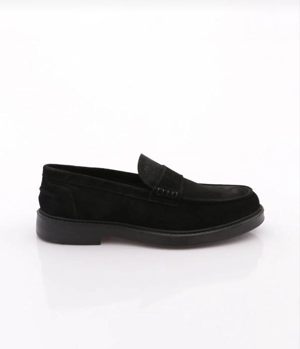 Чоловічі замшеві лофери