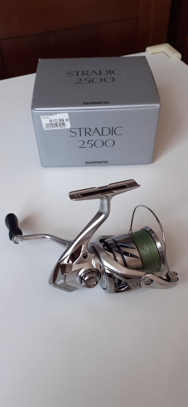 Kołowrotek shimano Stradic FM 2500