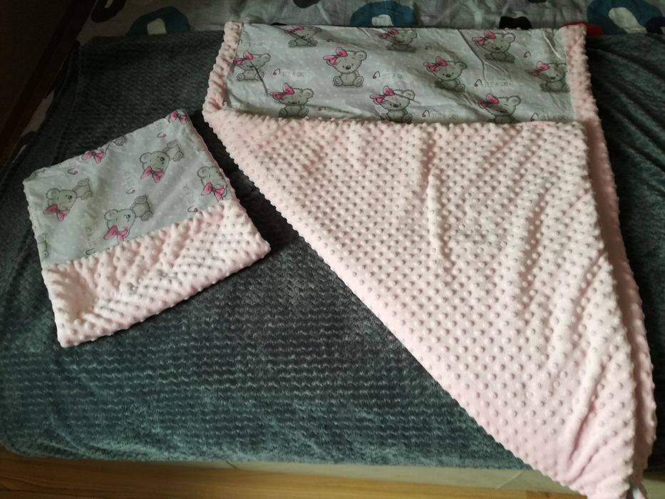 Sprzedam komplet do Łóżeczka z Minkey dwustronny dziewczynki.Jak Nowy
