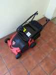 Máquina de escarificar relva
