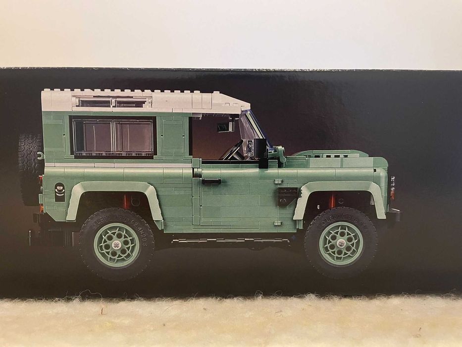 LEGO Set 10317 | Land Rover Classic Defender 90