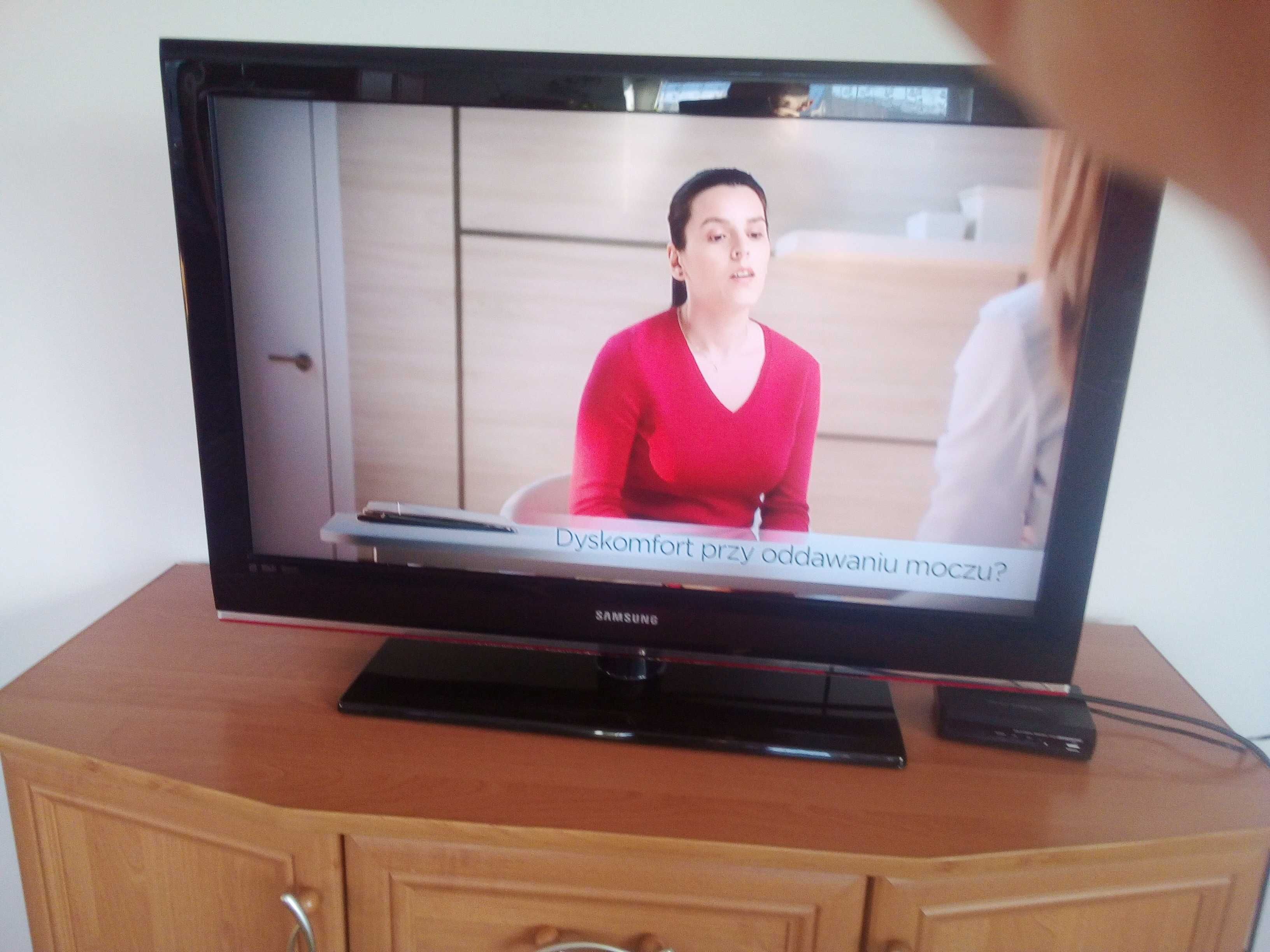 Telewizor SAMSUNG w dobrym stanie