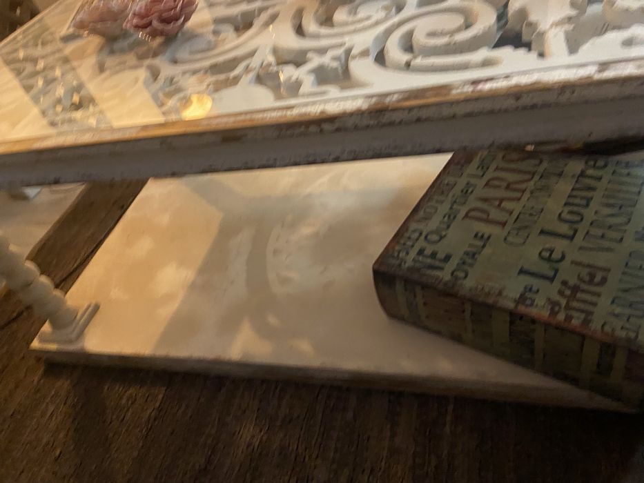 Mesa de madeira Gato Preto