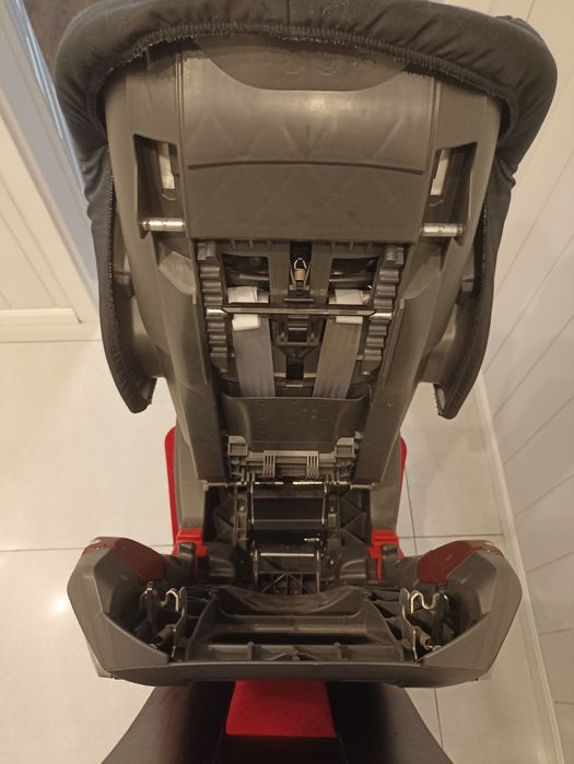 Fotelik samochodowy Britax & Romer King Plus Smart Zebra 9-18Kg