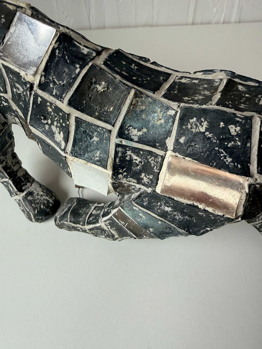 Pantera. Rzeźba w stylu afrykańskim. Figurka. Figura. Dziki kot.