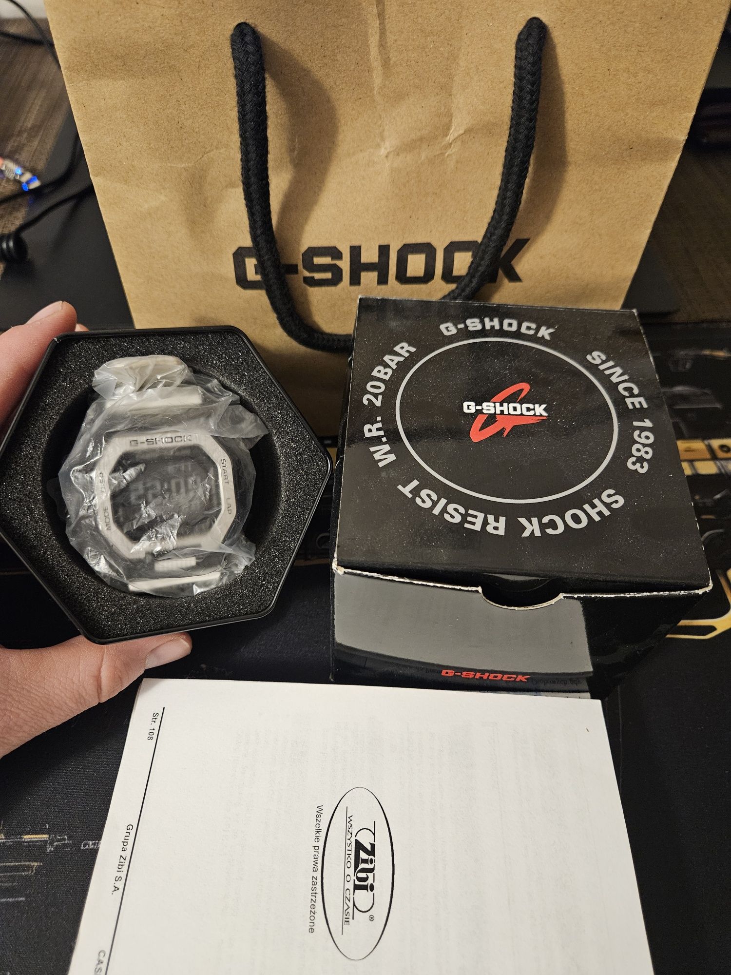 Casio g shock gbx 100