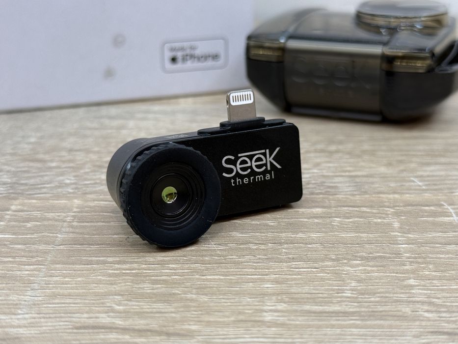 Kamera termowizyjna Seek Thermal Compact do iPhone
