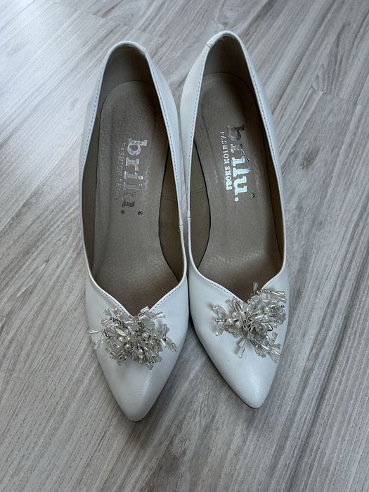 Buty ślubne Brilu r. 39
