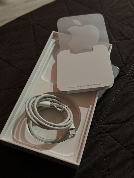 Iphone 14 pro stan idealny