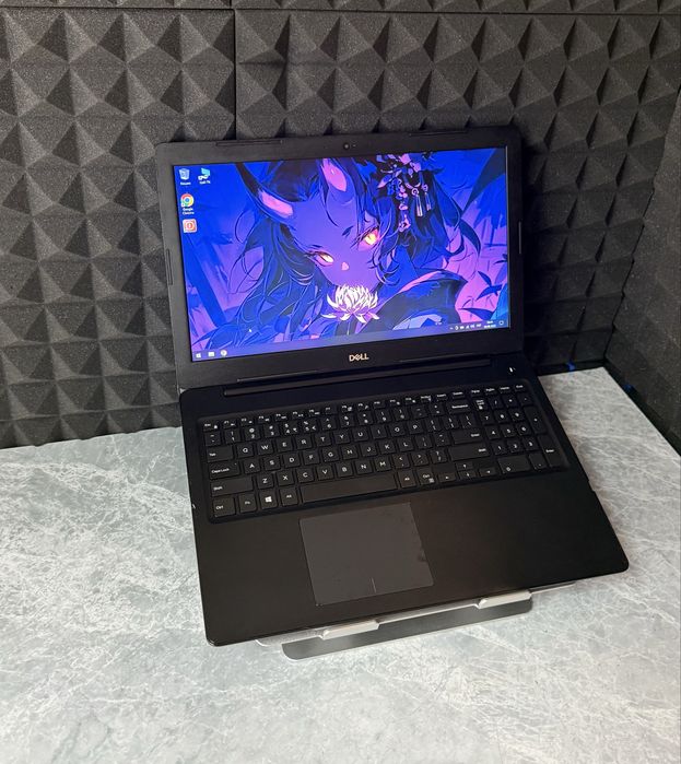 Ноутбук бу Dell / intel i3 gen 6 / 8GB ОЗУ / SSD + HDD