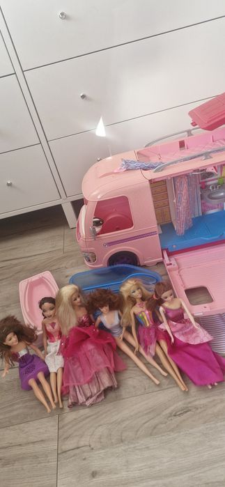 Camper barbie - Duży zestaw dla dziewczynki gratis.