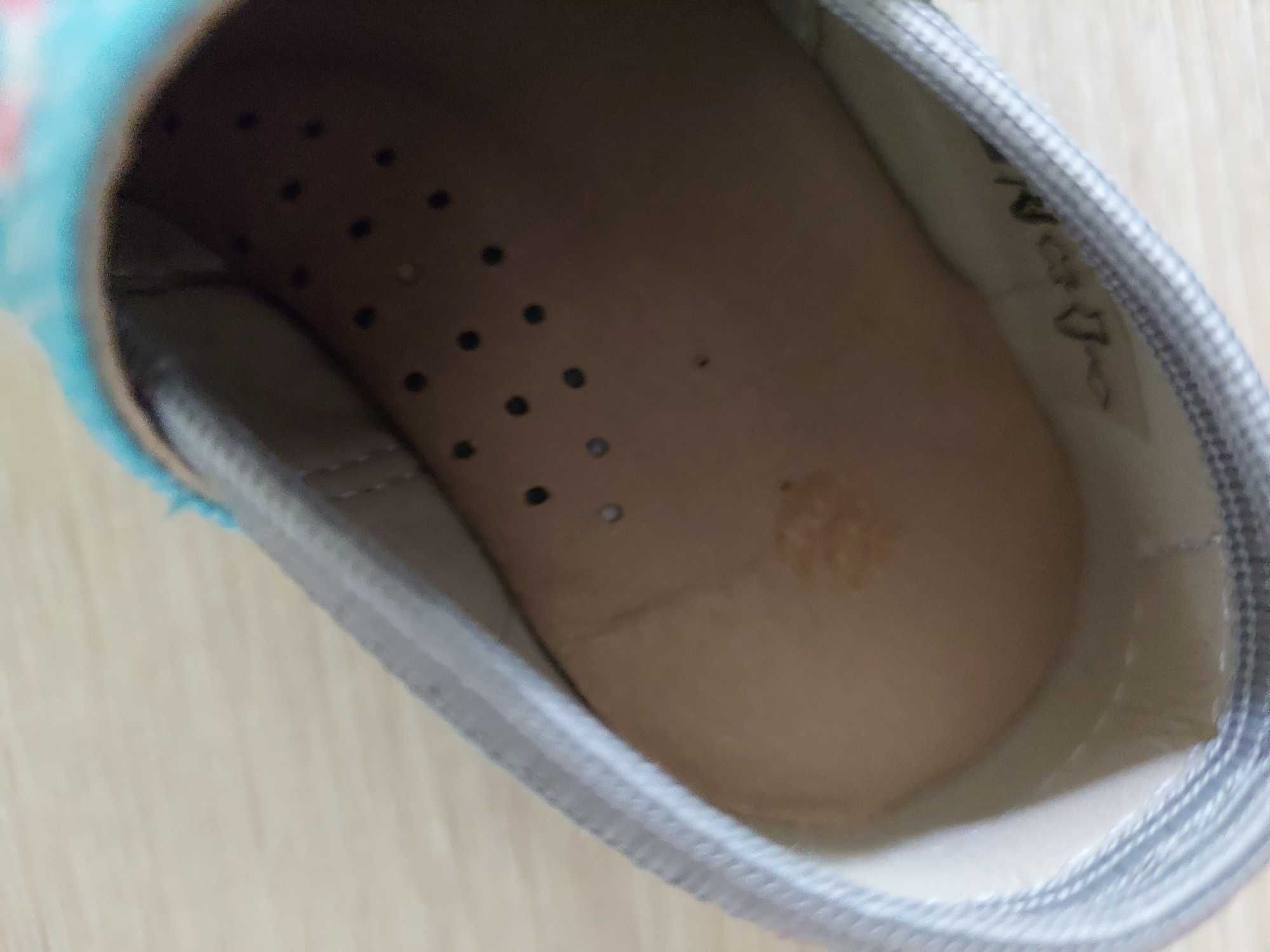 Buty dla dzieci na rzep Slippers Family Sailor rozmiar 20