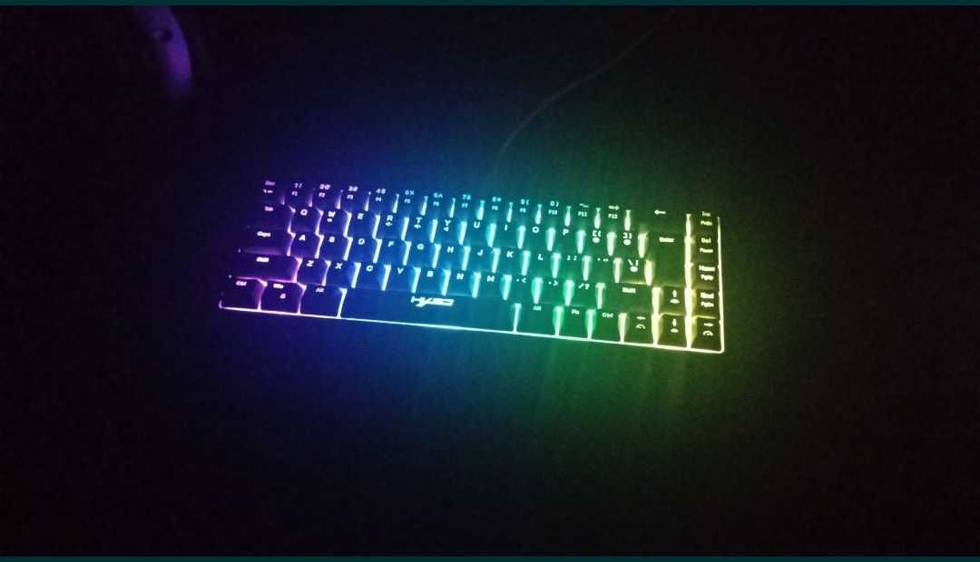 Клавіатура HXSJ V200 з RGB підсвіткою