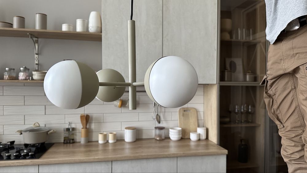 Металевий підвісний світильник люстра, Світло-зелений хакі | H&M Home