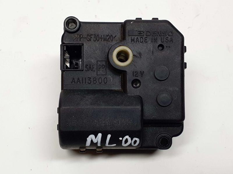 Motor da comporta da sofagem MERCEDES-BENZ Classe M (W163)