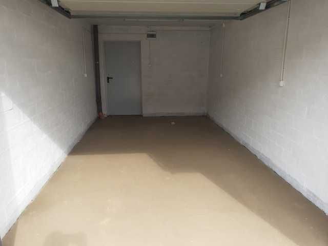 Garaż murowany do wynajęcia 18 m2 od listopada.