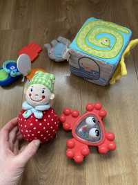 Набір іграшок( неваляшка, дзиґа, гризунець, тактильний куб)