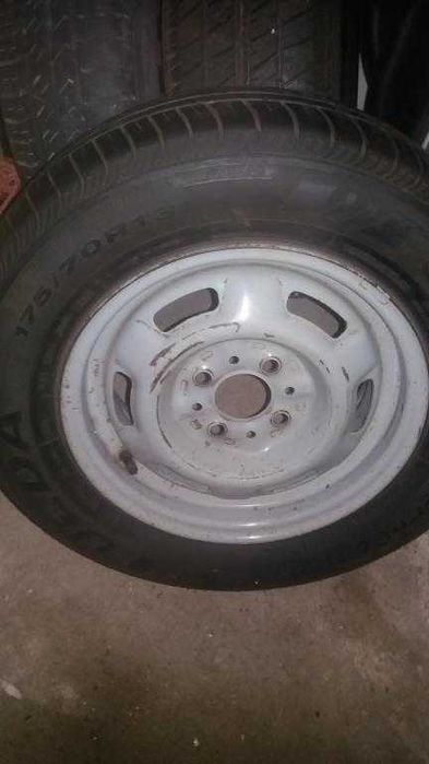 колеса різні- для тачки кравчучки причепа авто.