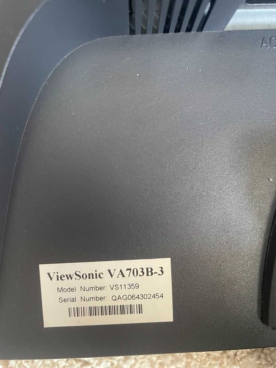 монітор ViewSonіc VA703B-3 діагональ 41см + Клавіатура провідна