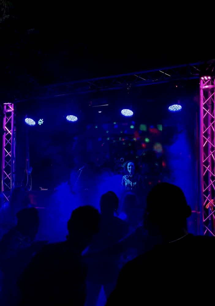 Aluguer de som e luz (colunas) para Eventos | Casamentos | Festas | DJ