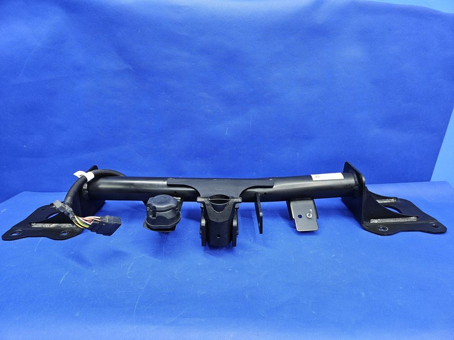 HAK holowniczy TESLA Model Y belka tył tylna odpinany NOWY oryginał