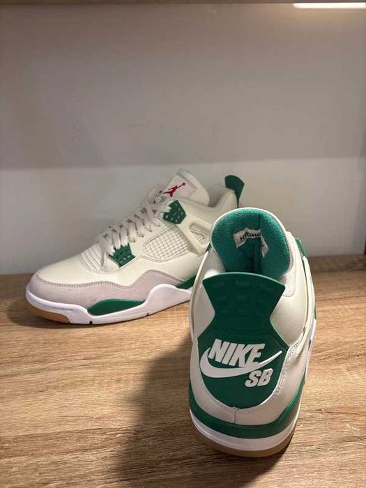 Buty meskie Mokasyny Jordan_4_Retro_SB_Pine_Green R.38