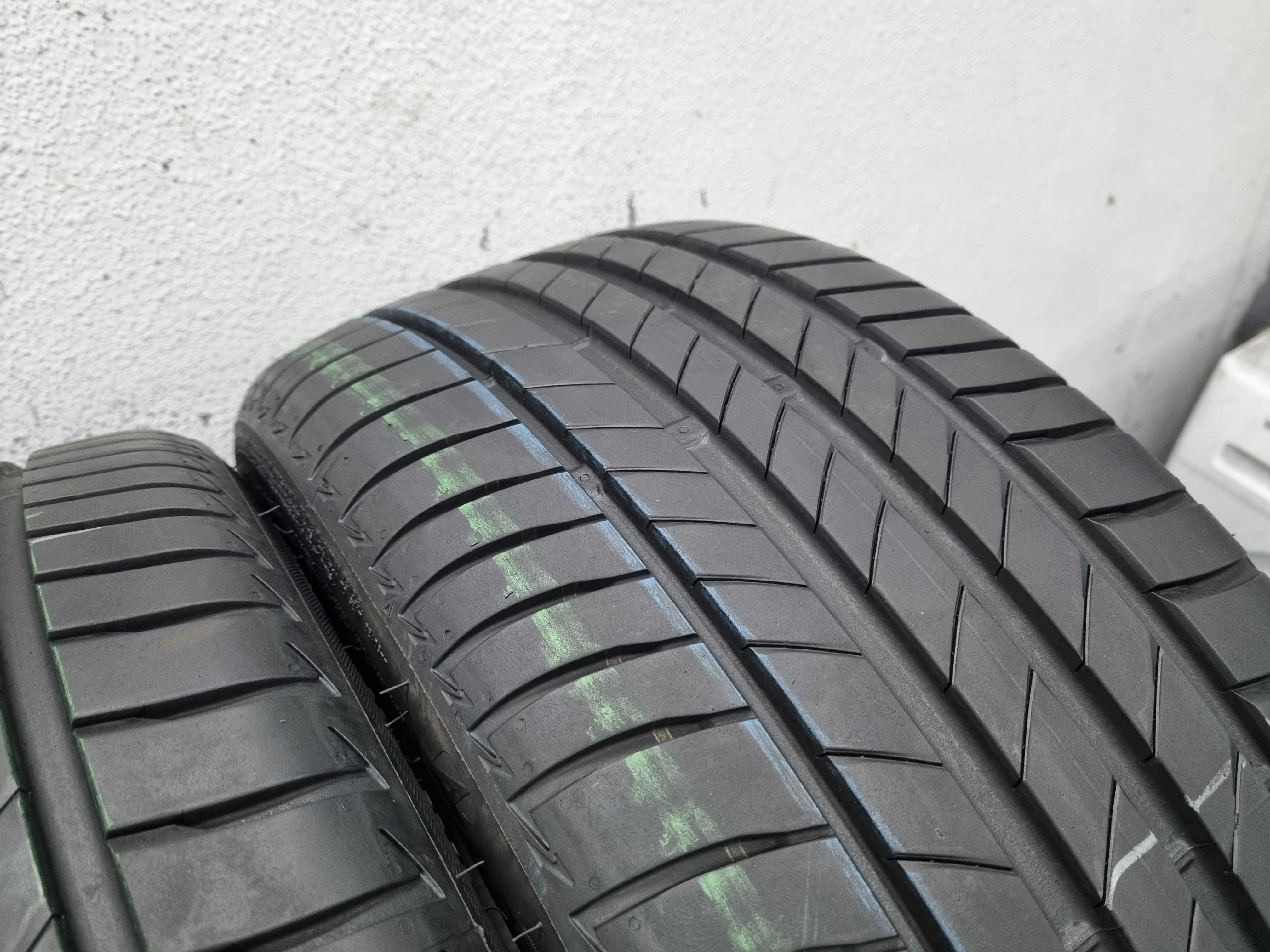 225/40/18 92Y Bridgestone Turanza T005 A0