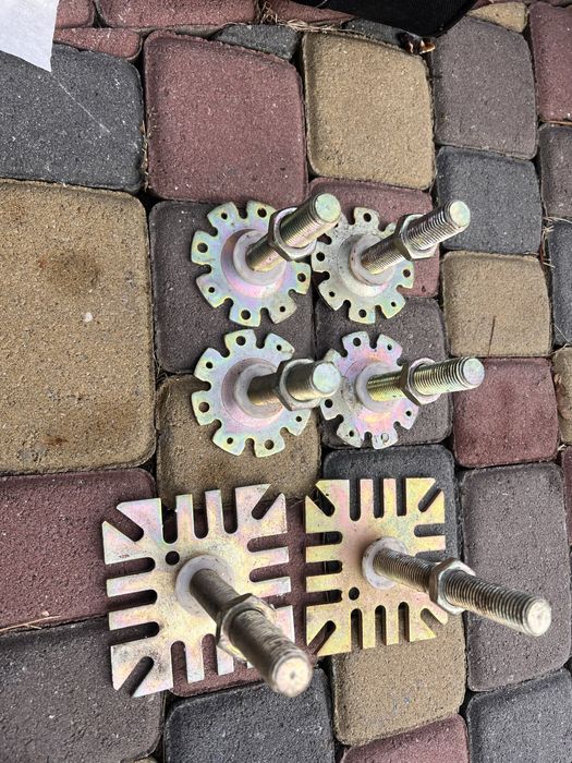 продам пневмогайковерти ,напилки, зубила в гарному стані з Німмечини