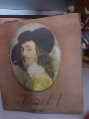 Caixa de tabaco antiga em madeira vintage Karel I Colecção Decorativo