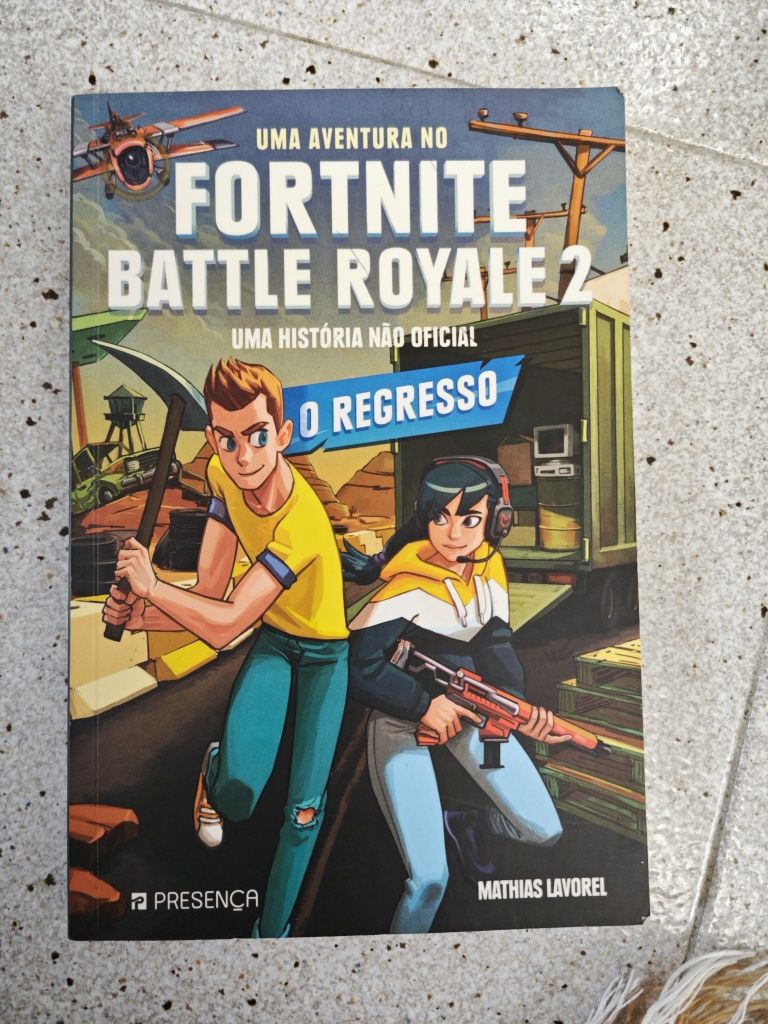 Livro juvenil Fortnite