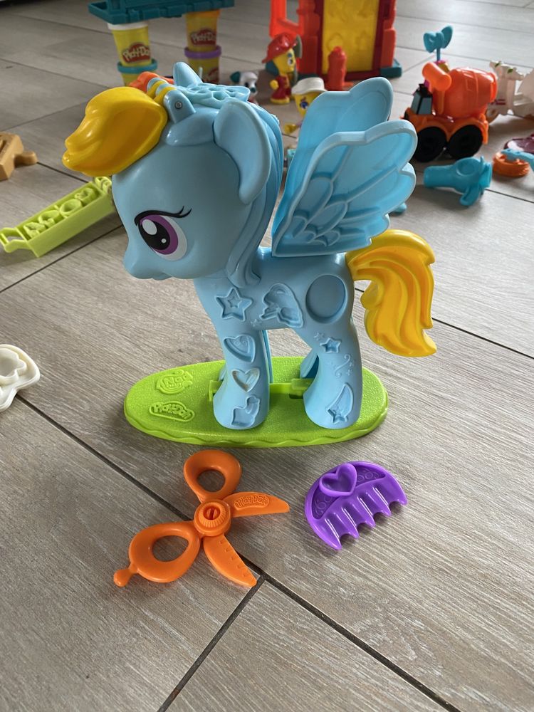 Play Doh Ogromny zestaw PlayDoh ok. 200 elementów