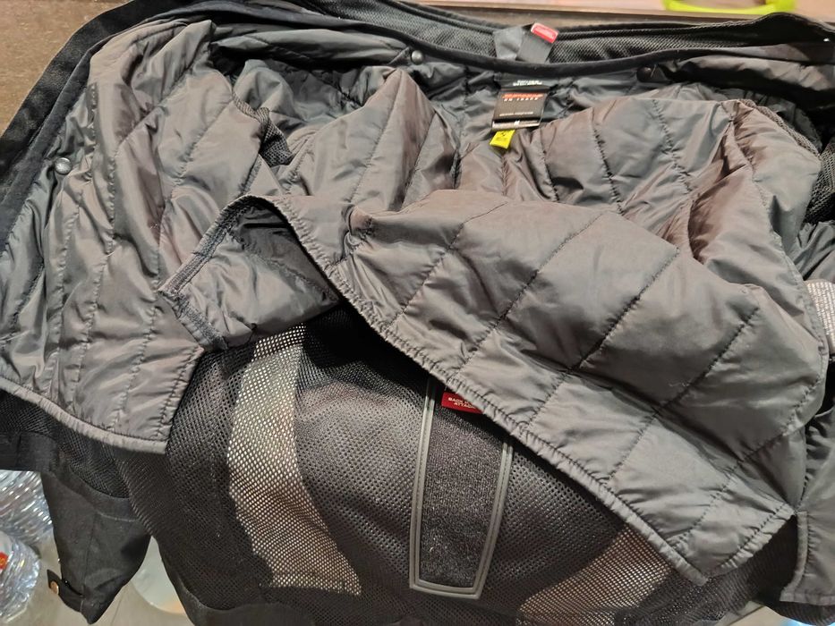 Casaco para andar de mota com proteções