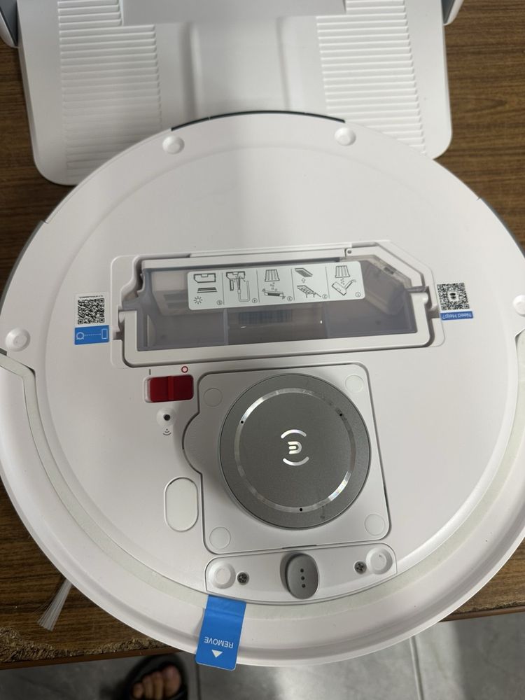 Робот-пилосос ECOVACS DEEBOT T20 OMNI з Німеччини!