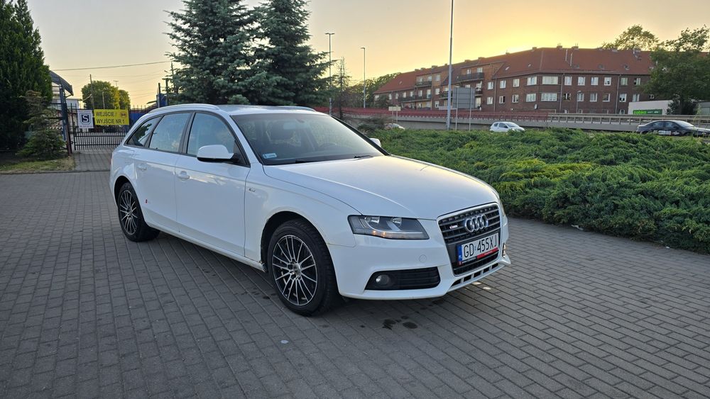 Audi A4 B8 2.0 120KM 2009r