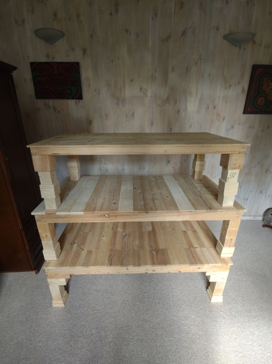 Trzy drewniane prostokątne stoły drewno sosnowe