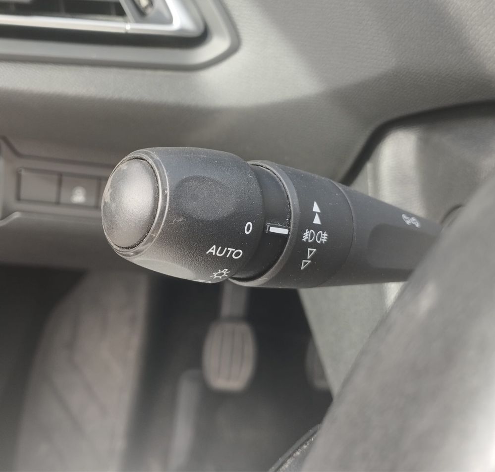 Peugeot 308 1.5 Blue-HDI Style