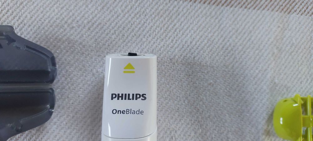 Golarka Philips OneBlade Intimate QP1924